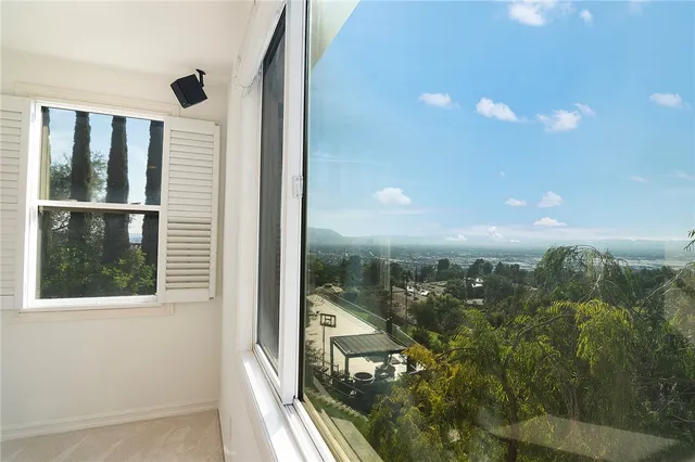 $3,195,000 | 3429 Castleman Lane, Burbank, CA 91504