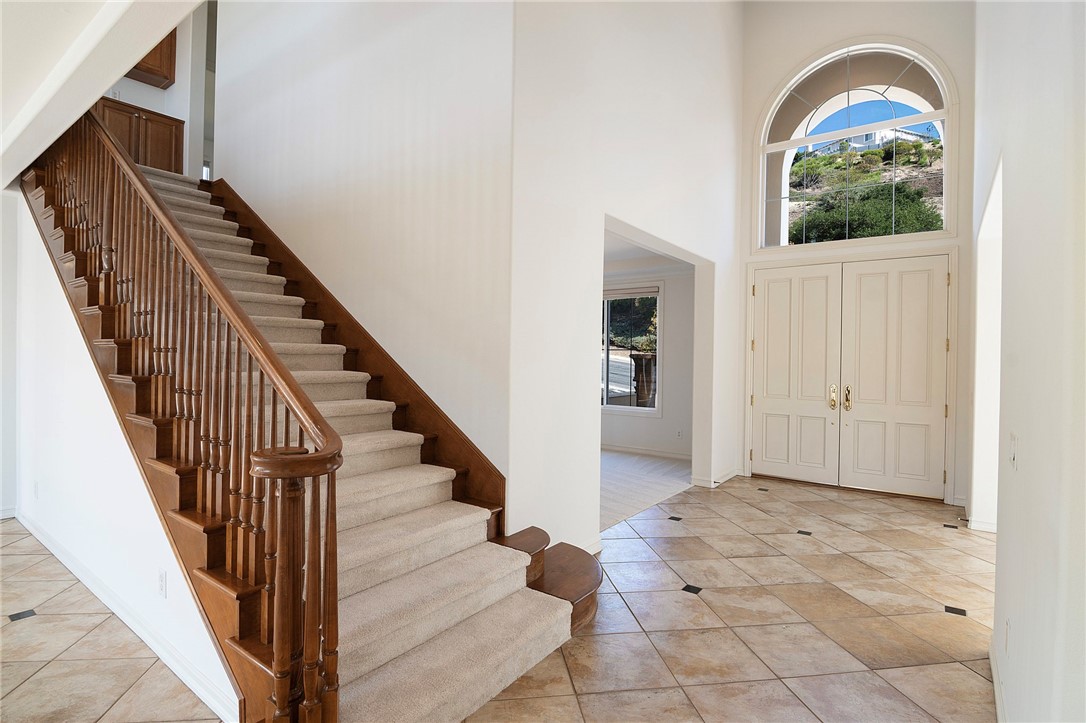 3429 Castleman Lane Burbank, CA 91504 - Photo 8 of 45