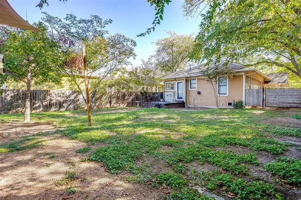 front view of house with a yard