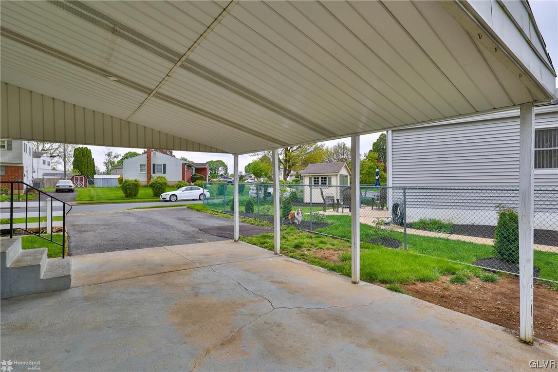 2274 Barrington Road Bethlehem, PA 18018 - Photo 18 of 50 Gallery Image 18