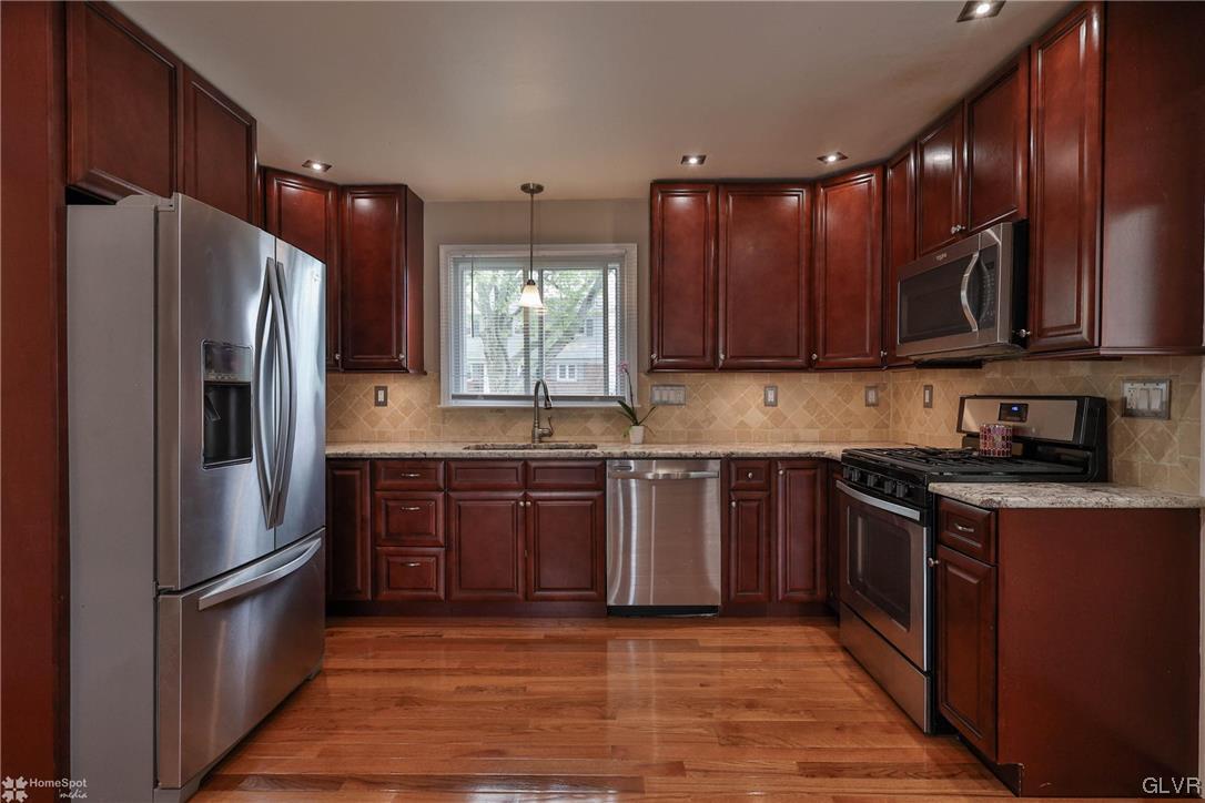 2274 Barrington Road Bethlehem, PA 18018 - Photo 29 of 50 Gallery Image 29