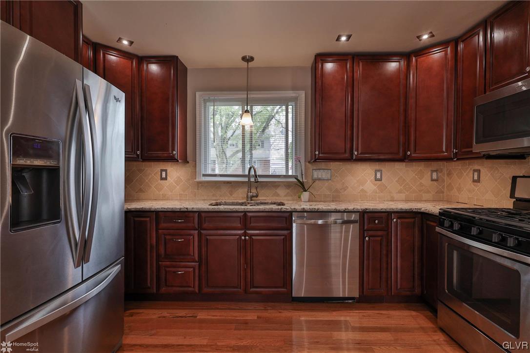 2274 Barrington Road Bethlehem, PA 18018 - Photo 33 of 50 Gallery Image 33