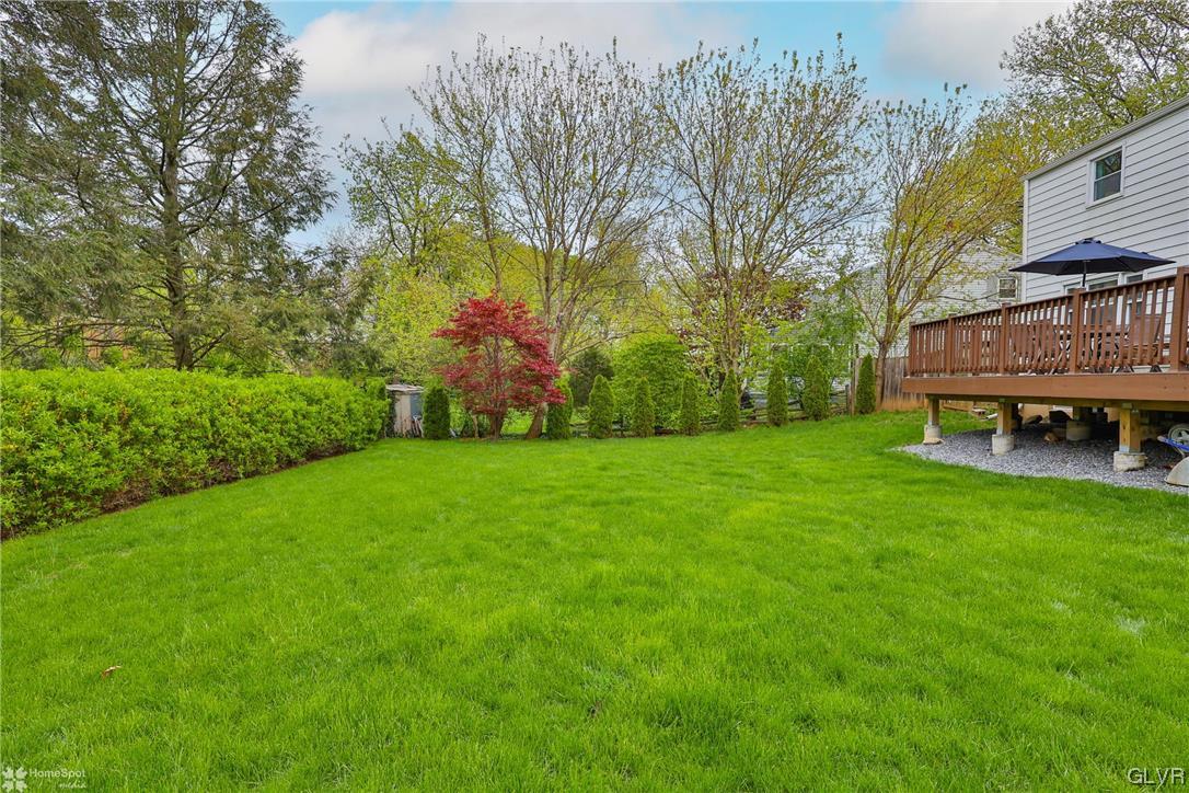 2274 Barrington Road Bethlehem, PA 18018 - Photo 9 of 50 Gallery Image 9