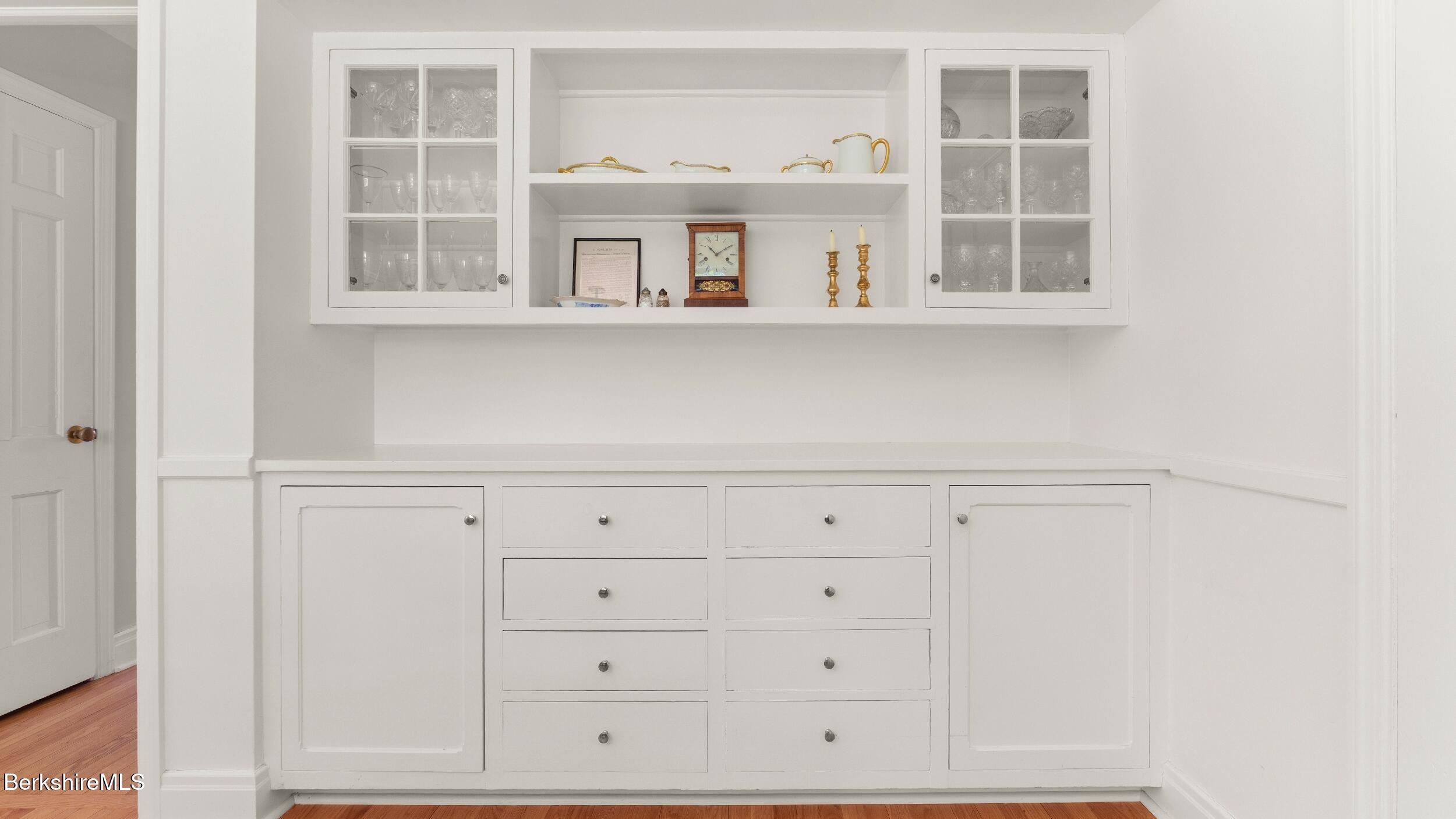 47 Warwick Street Pittsfield, MA 01201 - Photo 10 of 43 Dining built ins