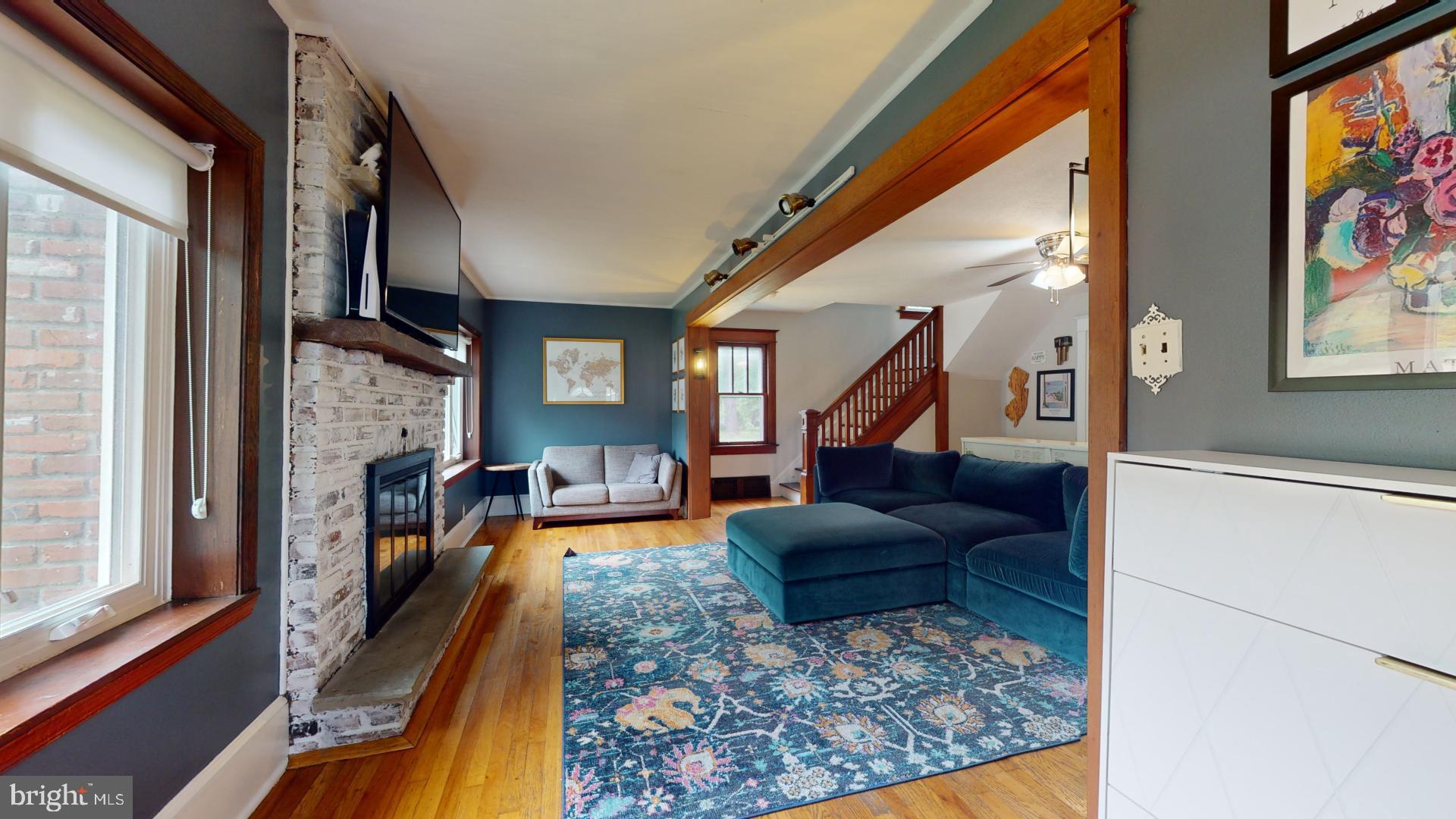 9 Spruce Street Sewell, NJ 08080 - Photo 4 of 27