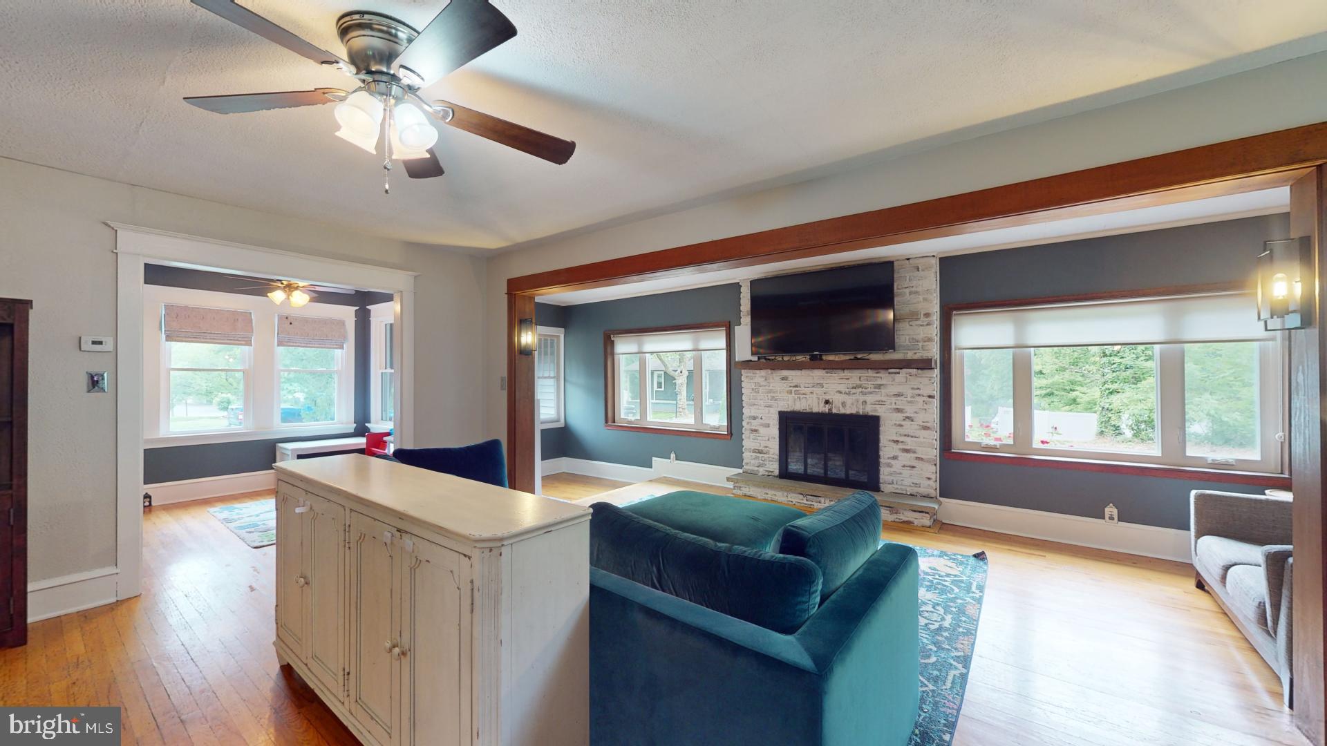 9 Spruce Street Sewell, NJ 08080 - Photo 6 of 27