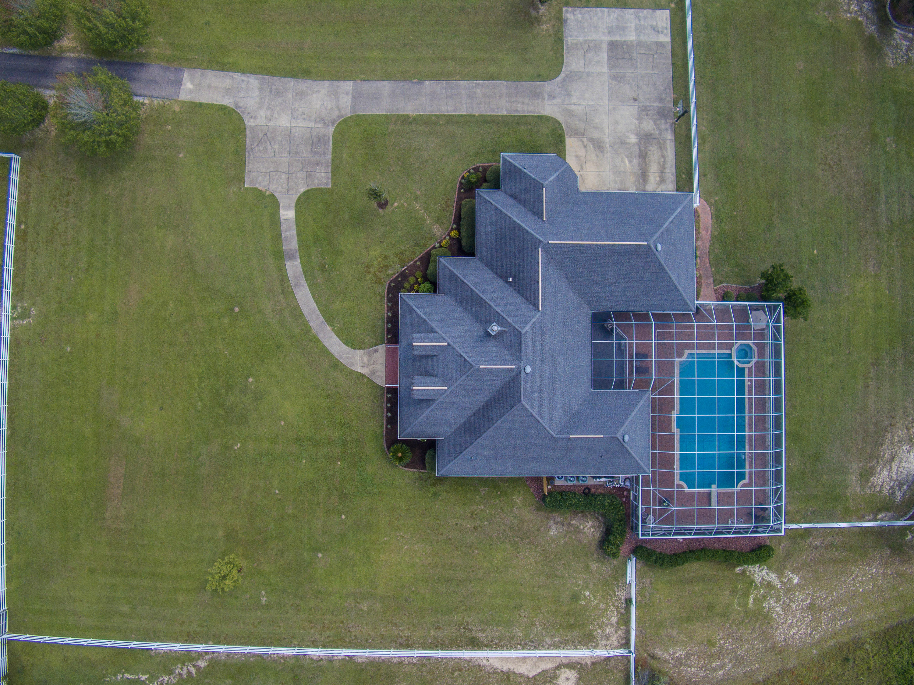 1498 Sky Ranch Lane Baker, FL 32531 - Photo 9 of 86