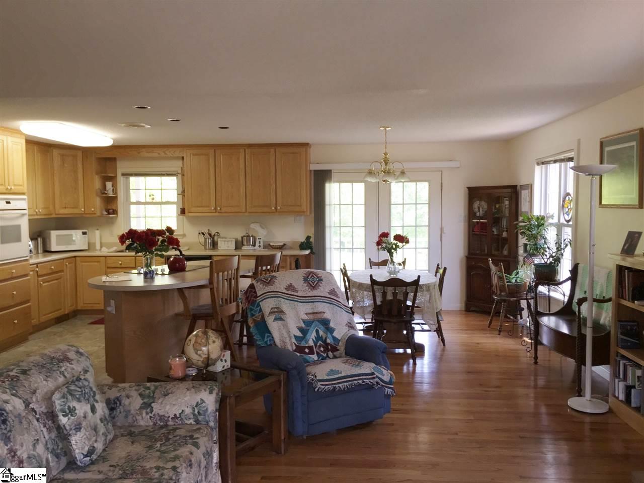 181 State Rd S-42-310 Spartanburg, SC 29307 - Photo 14 of 31 Gallery Image 14