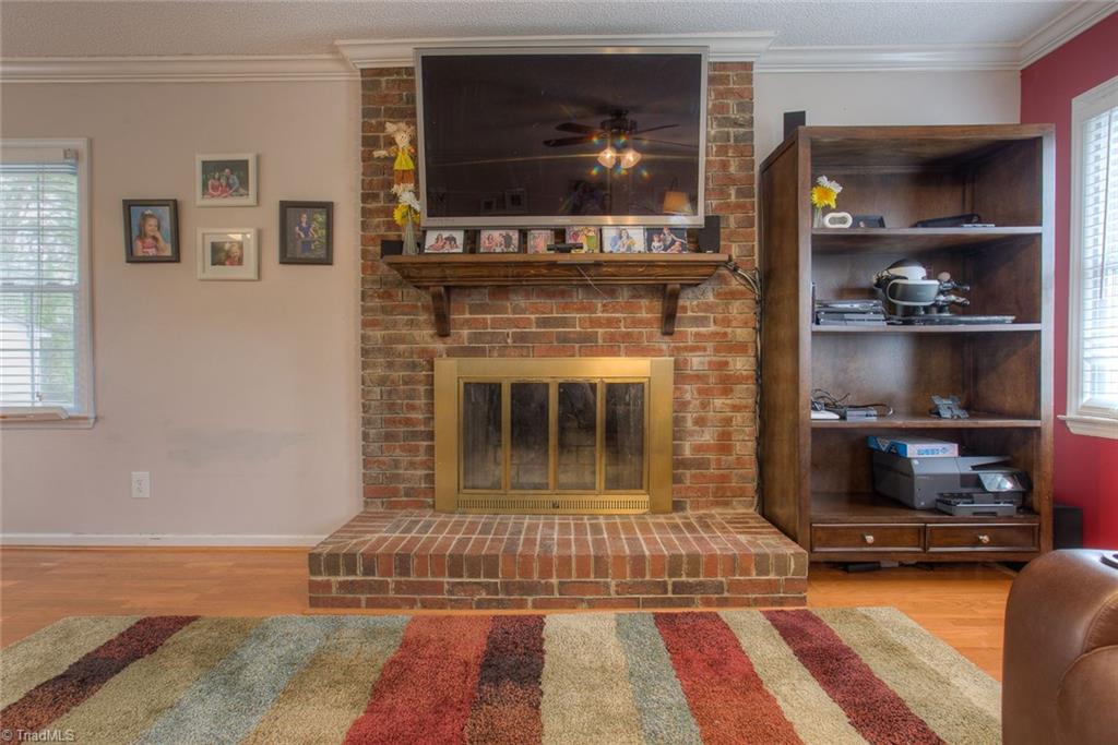 309 Canterbury Road High Point, NC 27262 - Photo 14 of 30 Gallery Image 14