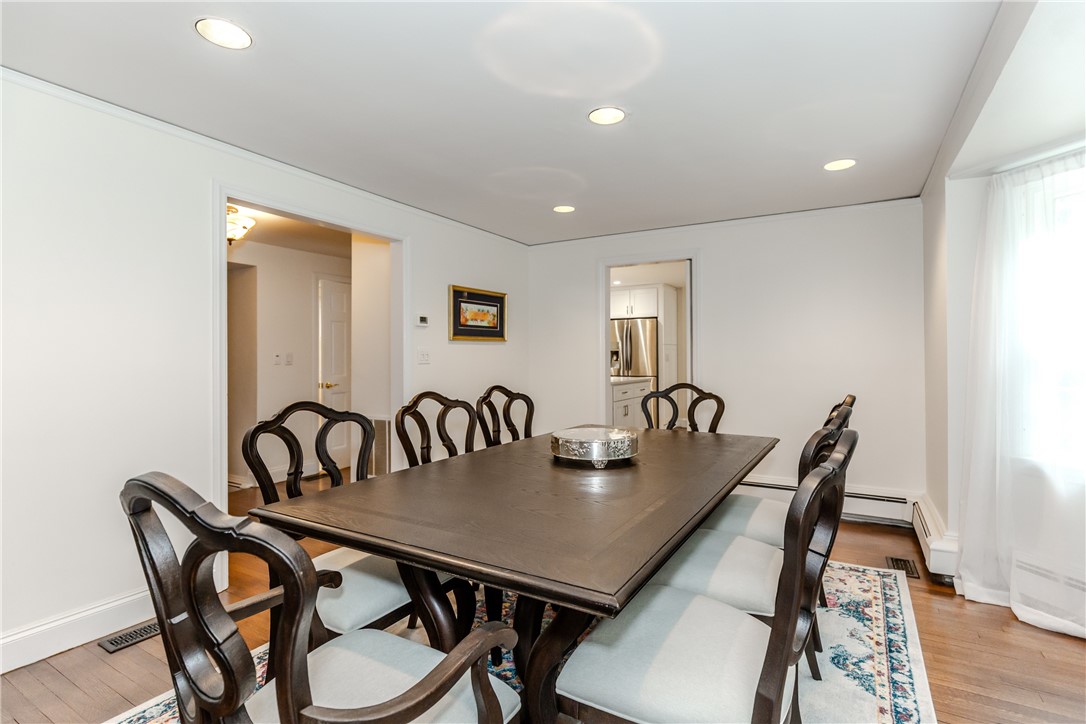 7 White Birch Road Cranston, RI 02920 - Photo 16 of 44
