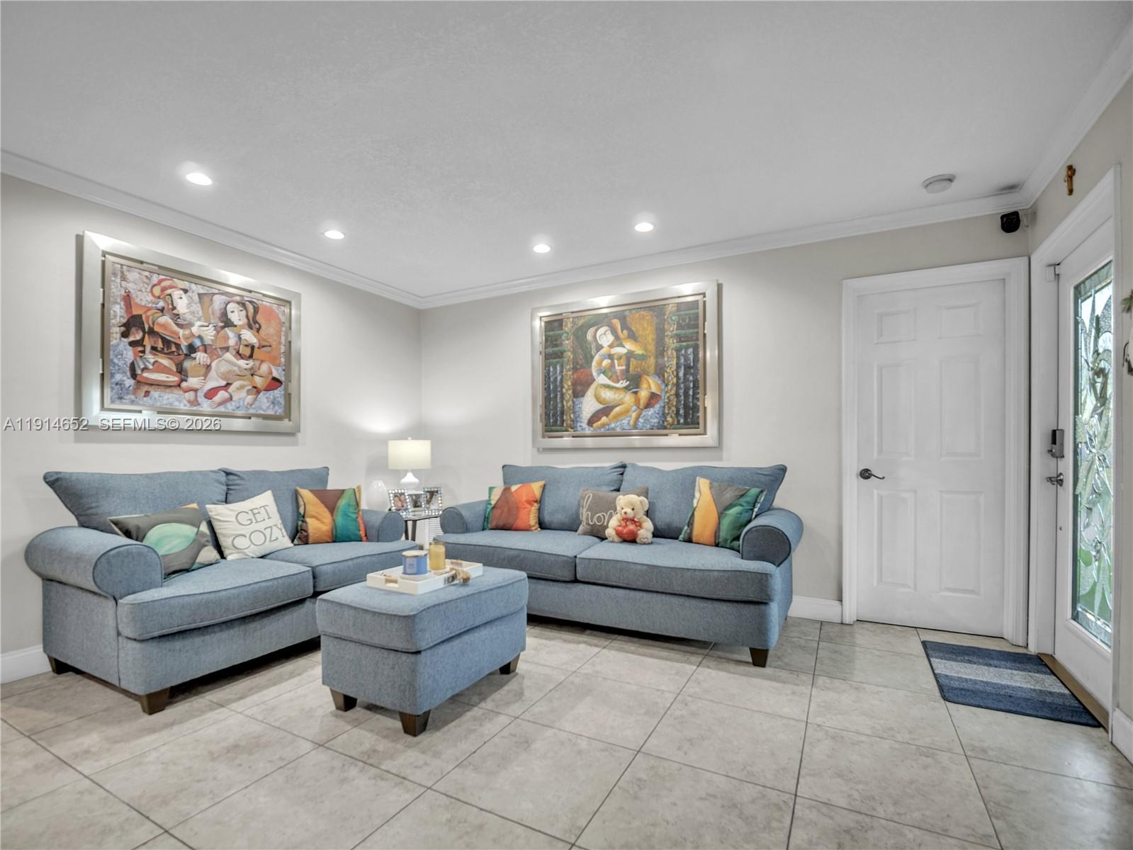 8530 Northwest 178th Street Hialeah, FL 33015 - Photo 15 of 31