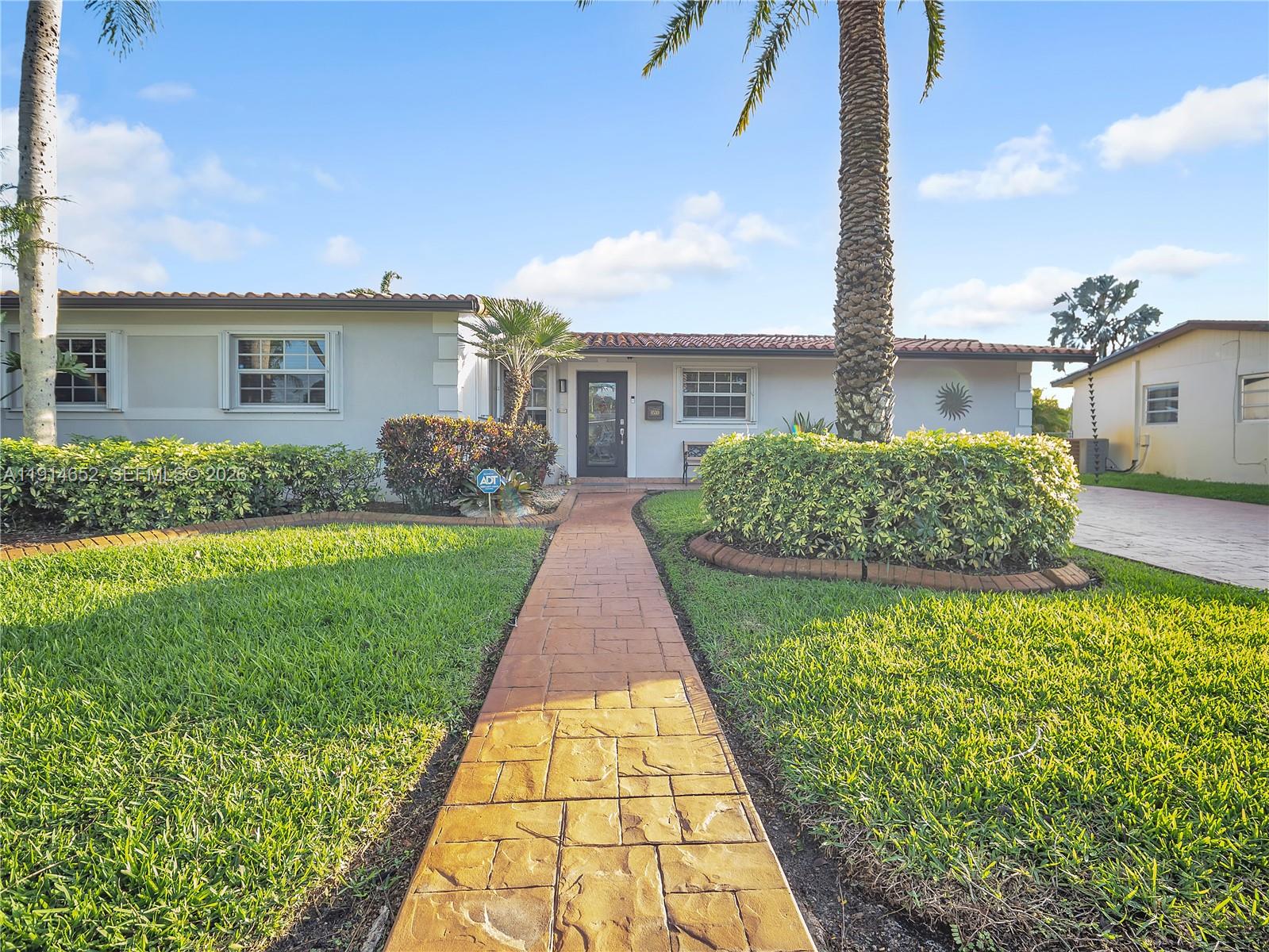 8530 Northwest 178th Street Hialeah, FL 33015 - Photo 2 of 31