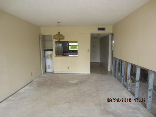 1981 Woolbright Road, Unit 104E Boynton Beach, FL 33426 - Photo 5 of 15 IMG_5605