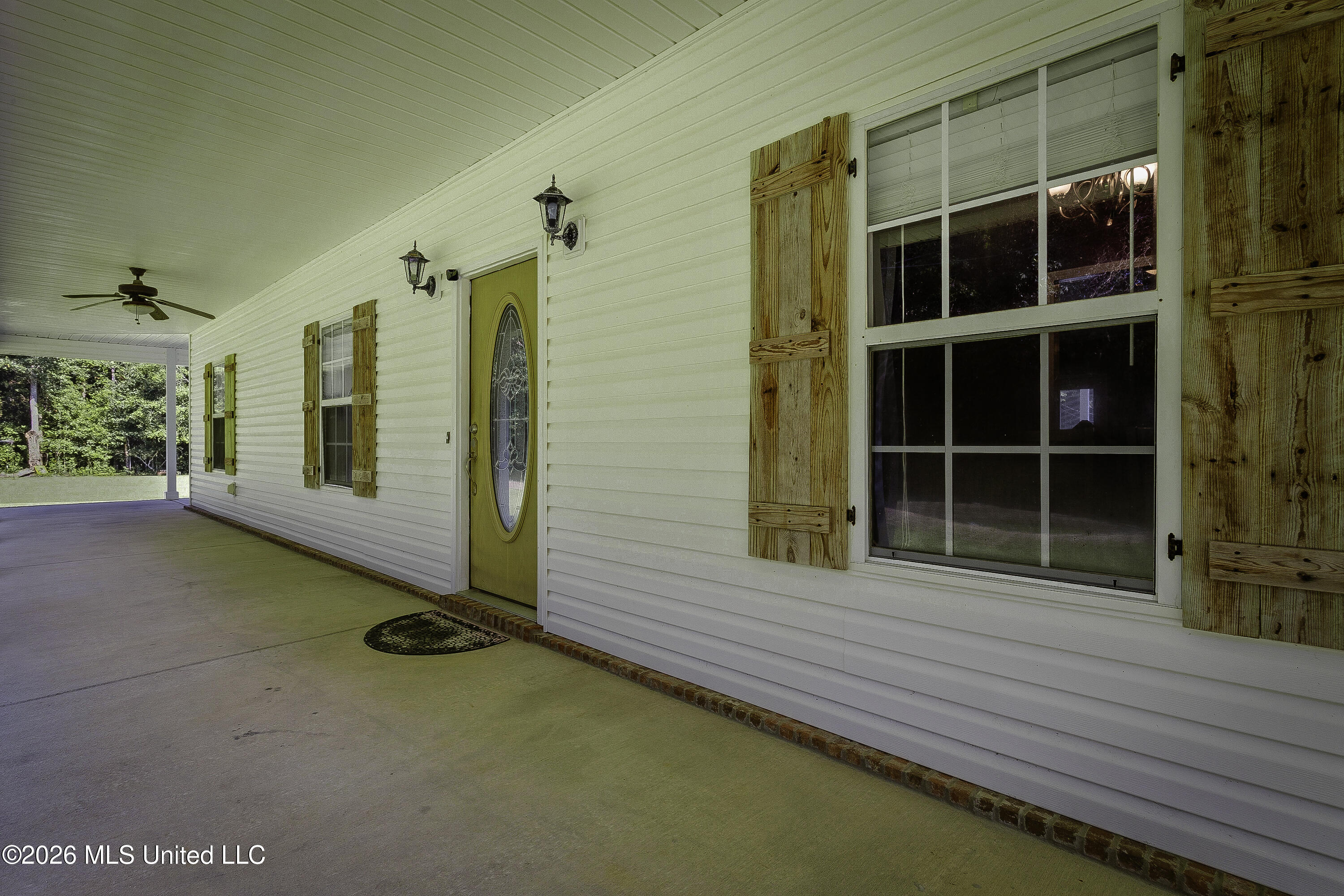 8217 Tucker Road Biloxi, MS 39532 - Photo 5 of 48 00005