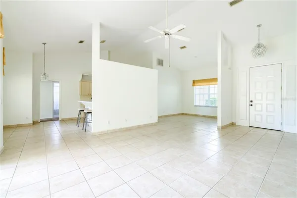 $1,895 | 5 Strawood Point, Homosassa, FL 34446