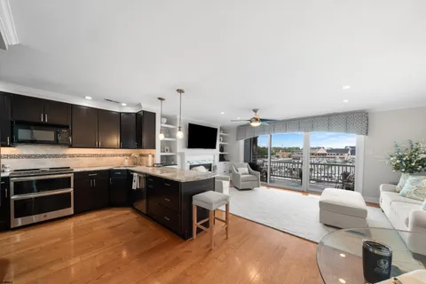 $819,000 | 206 Harbour Cove, Unit 206, Somers Point, NJ 08244