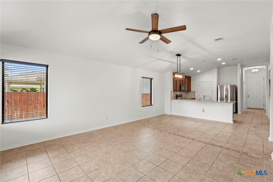 18801 Mangan Way Pflugerville, TX 78660 - Photo 21 of 40