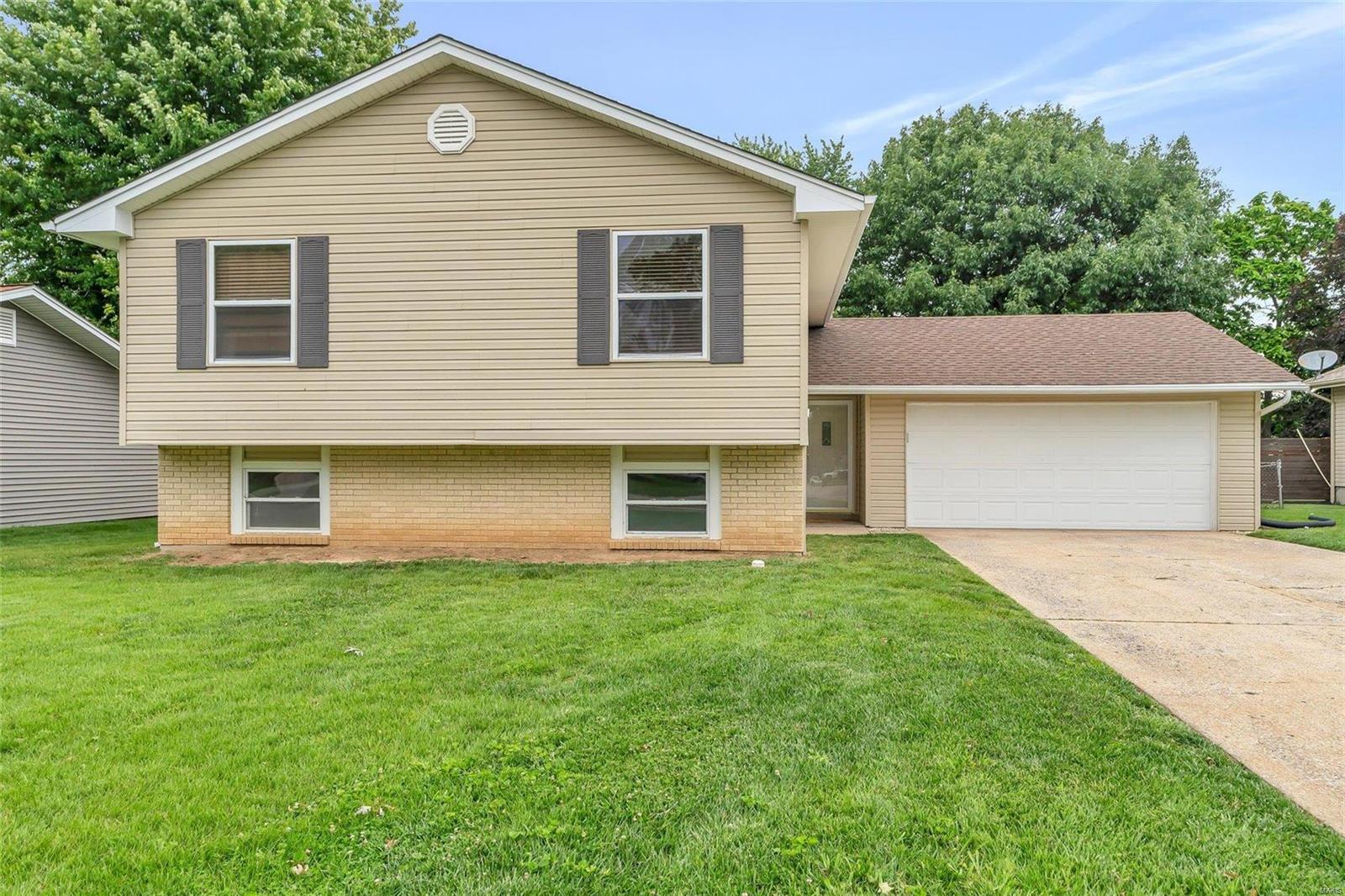 412 Sutters Mill Road St. Peters, MO 63376 - Photo 1 of 35 Gallery Image 1