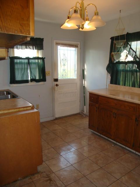 1811 Devonshire Road Columbus, OH 43219 - Photo 6 of 13 Gallery Image 6
