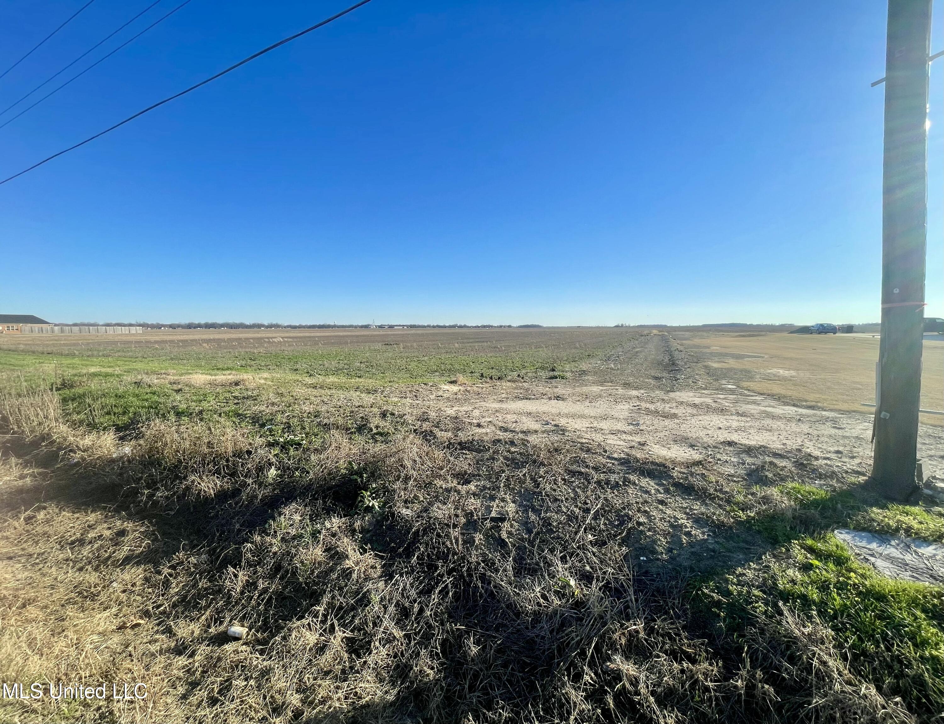 Laughlin Road Cleveland, MS 38732 - Photo 6 of 9 IMG_9685 2