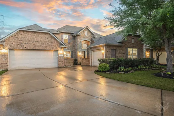 $775,000 | 28003 Nobbe Hollow Drive, Katy, TX 77494