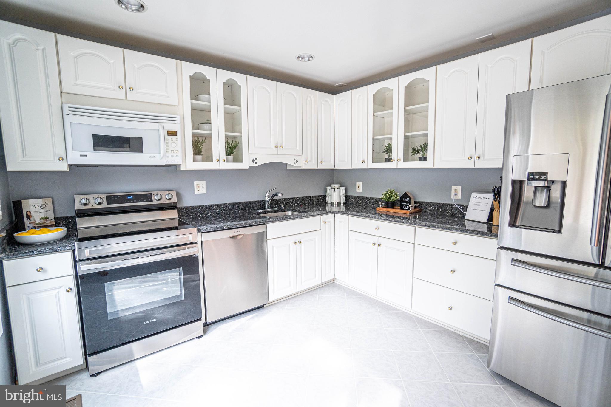7029 Brocton Court Springfield, VA 22150 - Photo 3 of 53 Gallery Image 3