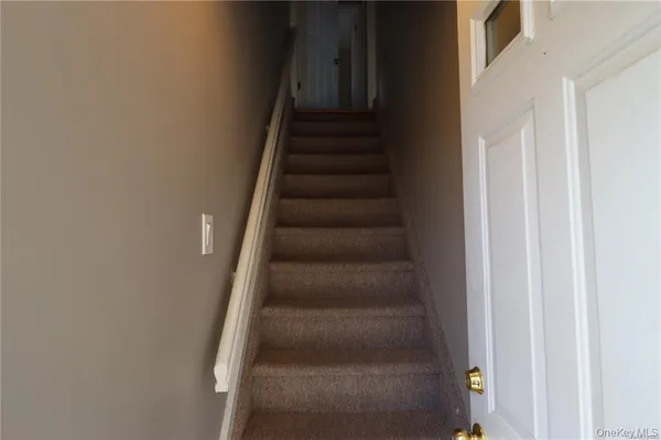 $3,000 | 94 4th Avenue, Unit 2, East Rockaway, NY 11518