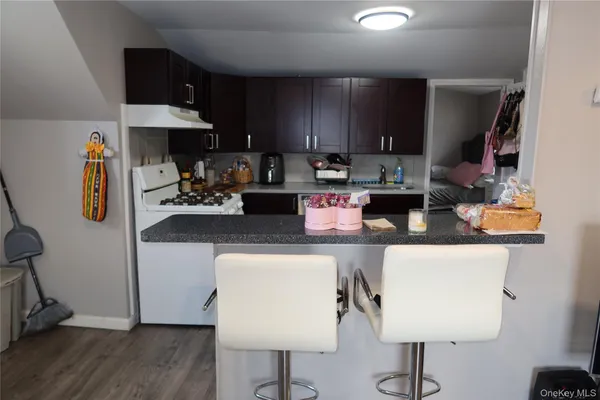 $3,000 | 94 4th Avenue, Unit 2, East Rockaway, NY 11518