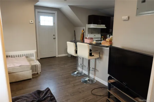 $3,000 | 94 4th Avenue, Unit 2, East Rockaway, NY 11518