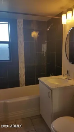$1,300 | 1321 West McDowell Road, Unit 5, Phoenix, AZ 85007