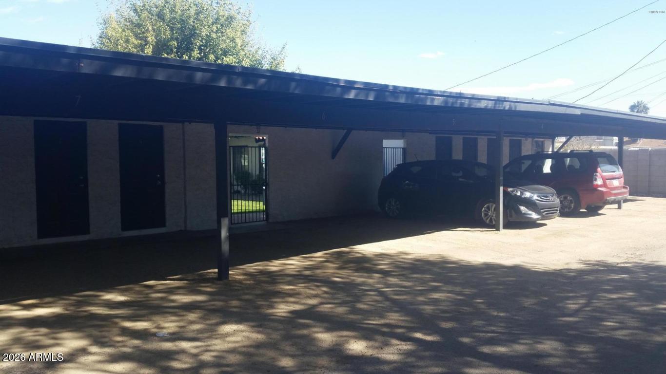 1321 West McDowell Road, Unit 5 Phoenix, AZ 85007 - Photo 4 of 4 Carport