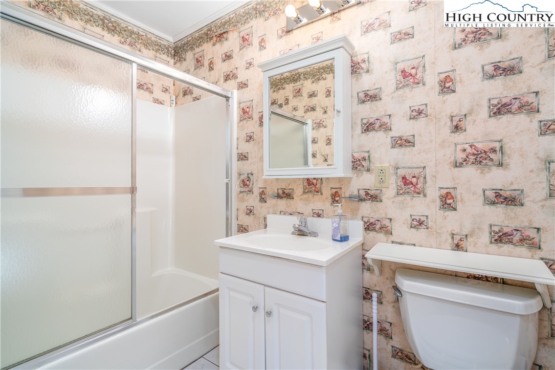 101 Oz Road Beech Mountain, NC 28604 - Photo 31 of 31 Gallery Image 31