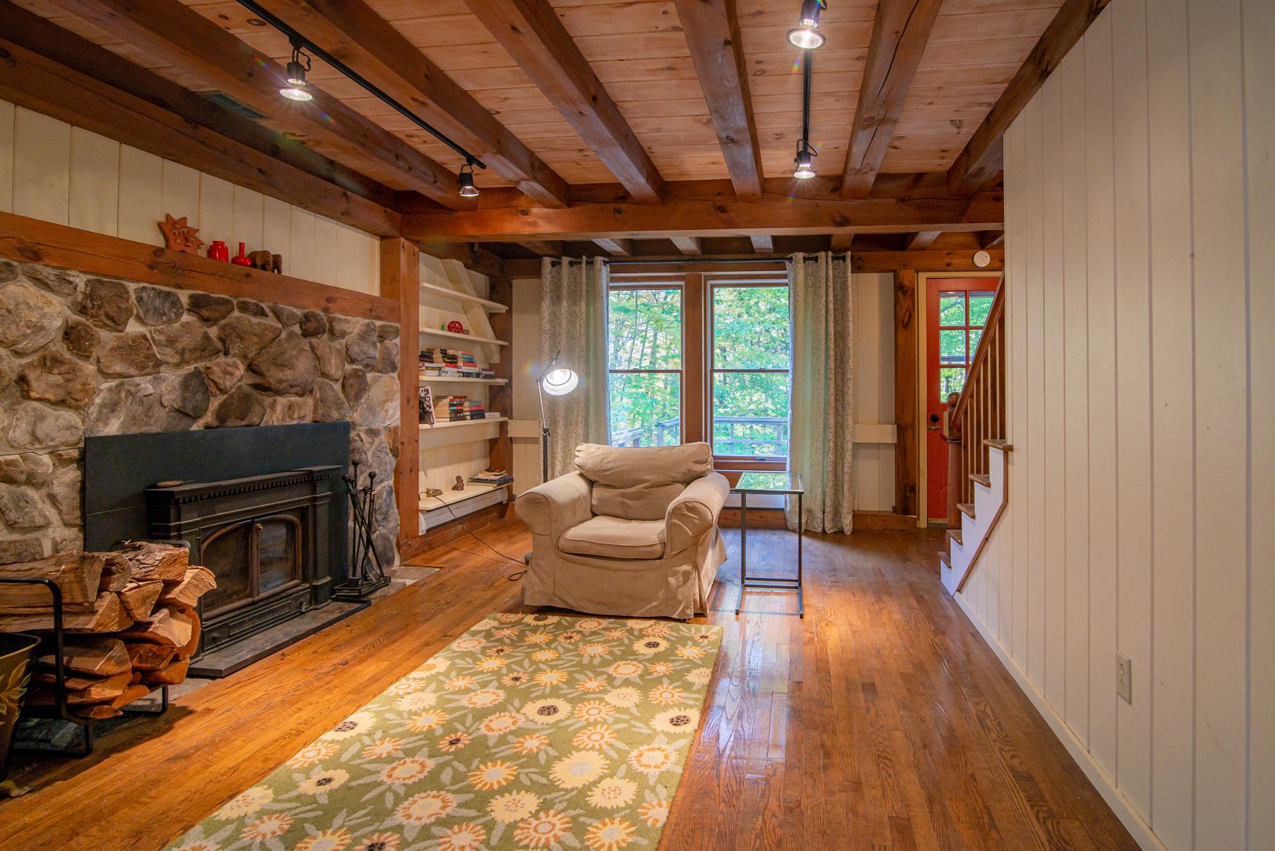 662 New Ireland Road Manchester Center, VT 05255 - Photo 9 of 14 Gallery Image 9