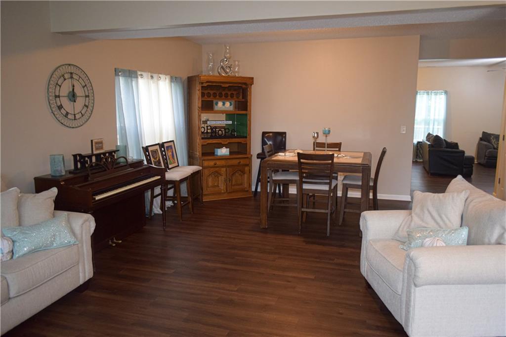 8153 Garden Ridge Road Indianapolis, IN 46237 - Photo 8 of 30 Gallery Image 8