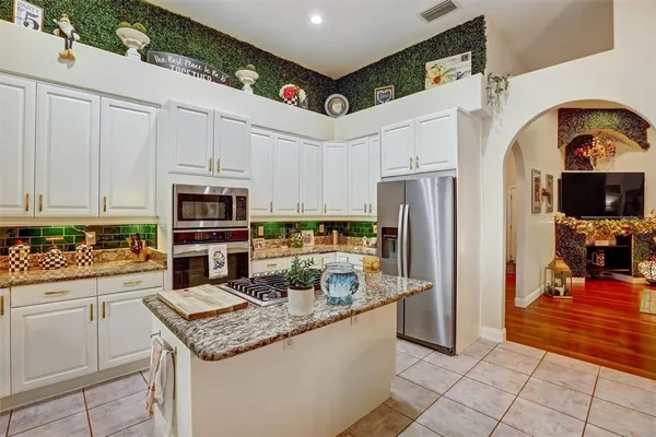 $749,800 | 2460 Lielasus Drive, Orlando, FL 32835