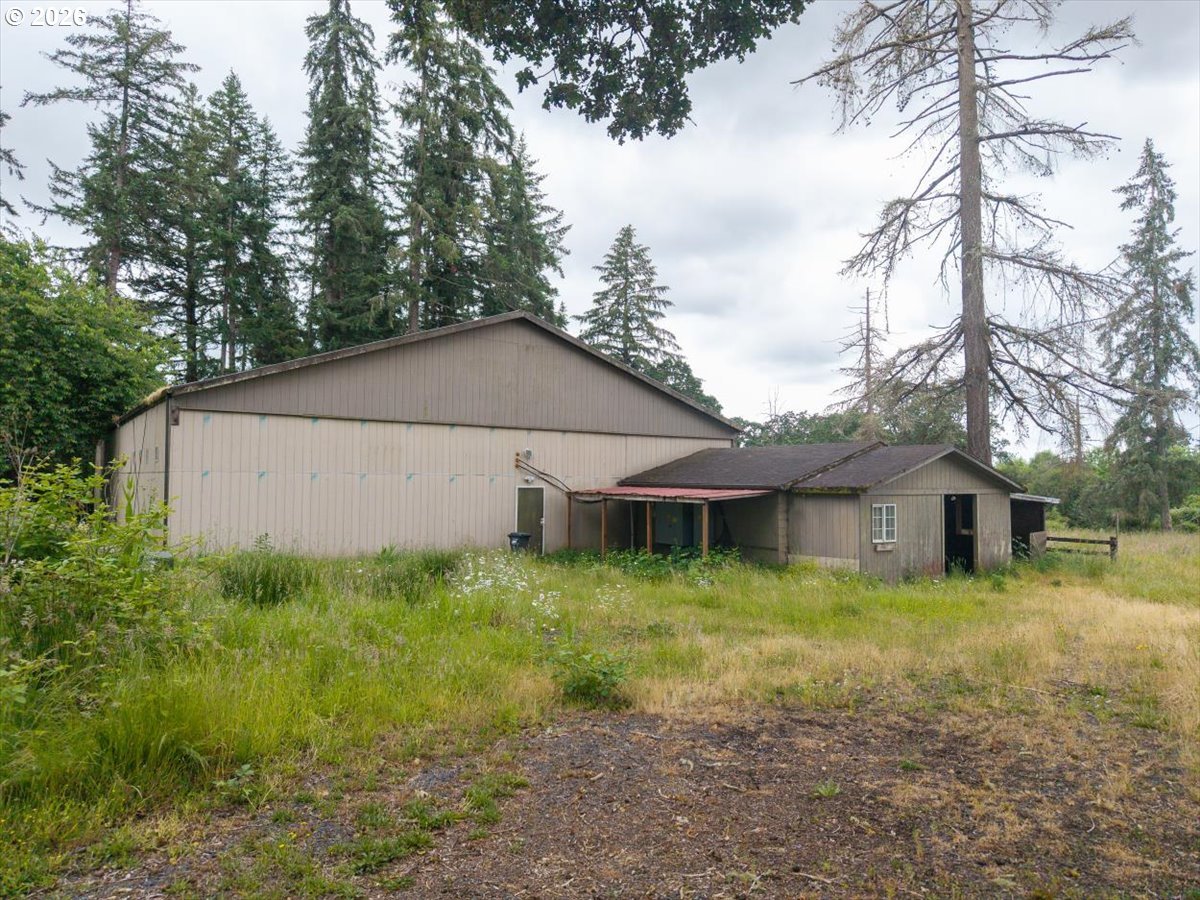 33926 Ford Mill Road Lebanon, OR 97355 - Photo 9 of 35