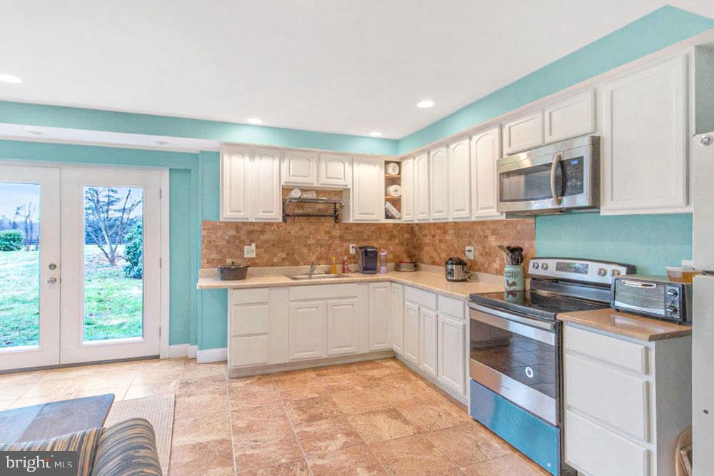2955 Windy Bush Road Newtown, PA 18940 - Photo 26 of 43