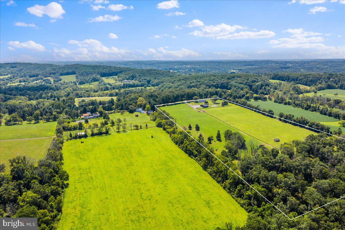2955 Windy Bush Road Newtown, PA 18940 - Photo 42 of 43