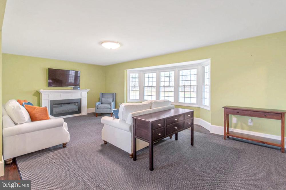 2955 Windy Bush Road Newtown, PA 18940 - Photo 7 of 43