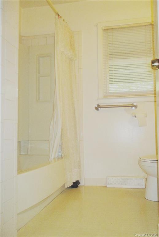 601 South Hoskins Road Charlotte, NC 28208 - Photo 6 of 14 Gallery Image 6