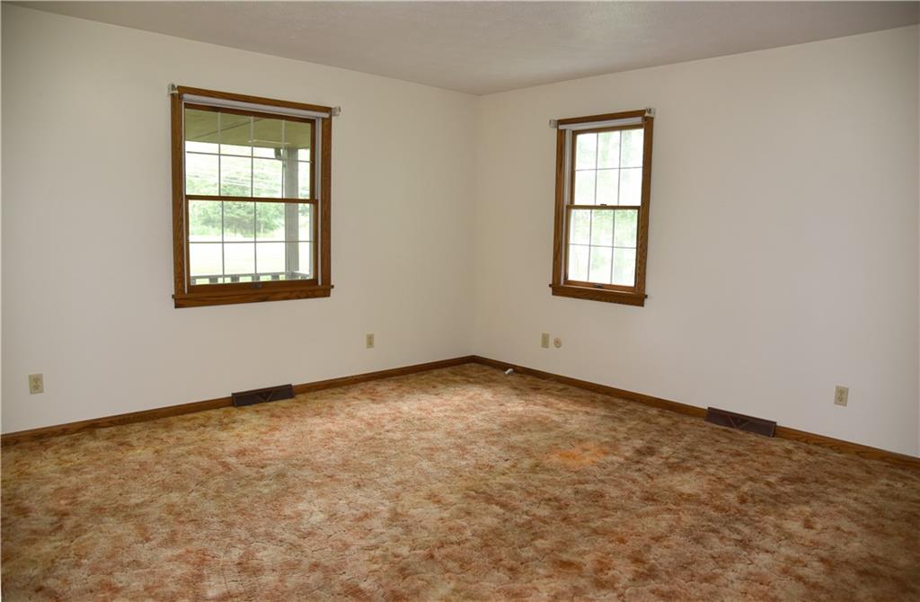 1982 South Keel Ridge Road Hermitage, PA 16148 - Photo 11 of 22 master bedroom