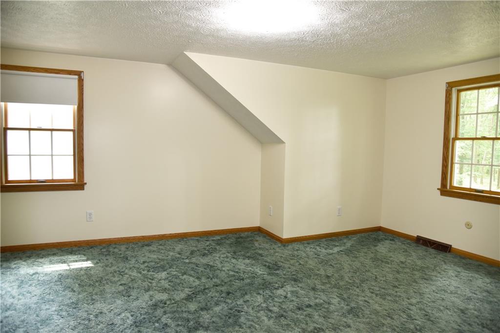 1982 South Keel Ridge Road Hermitage, PA 16148 - Photo 15 of 22 upstairs bedroom