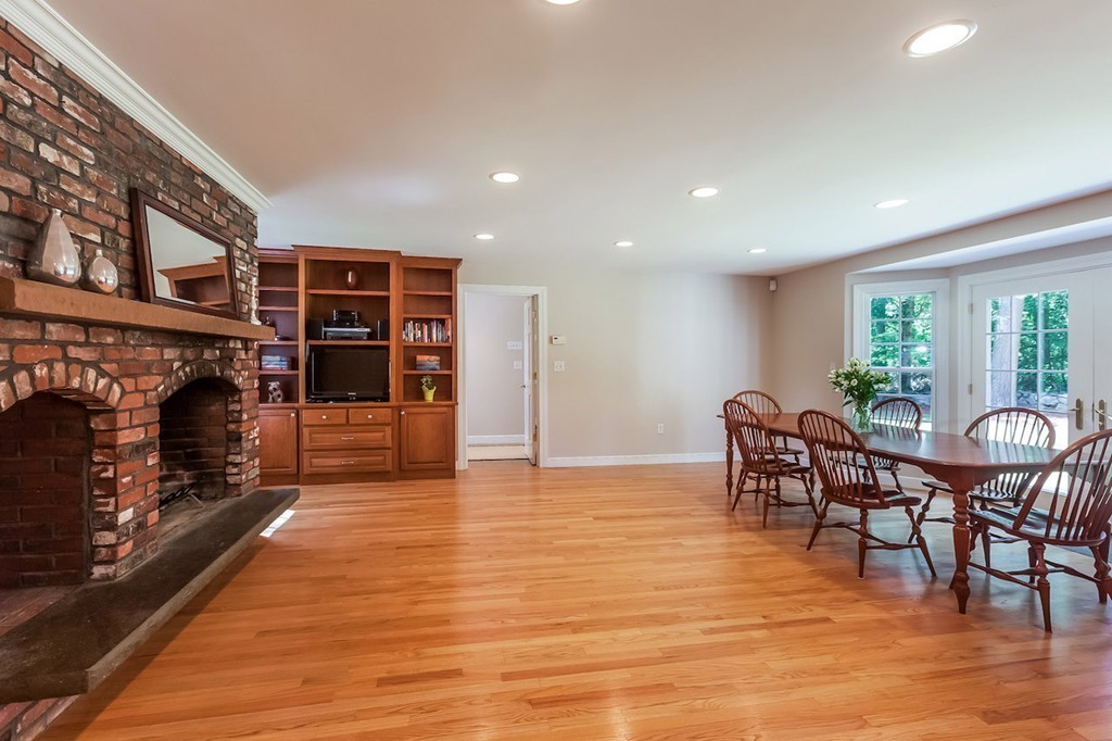 100 Windsor Road Needham, MA 02492 - Photo 7 of 30