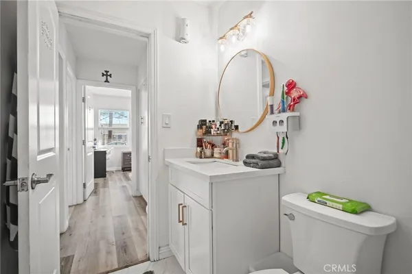 $1,299,950 | 7323 Camellia Avenue, North Hollywood, CA 91605