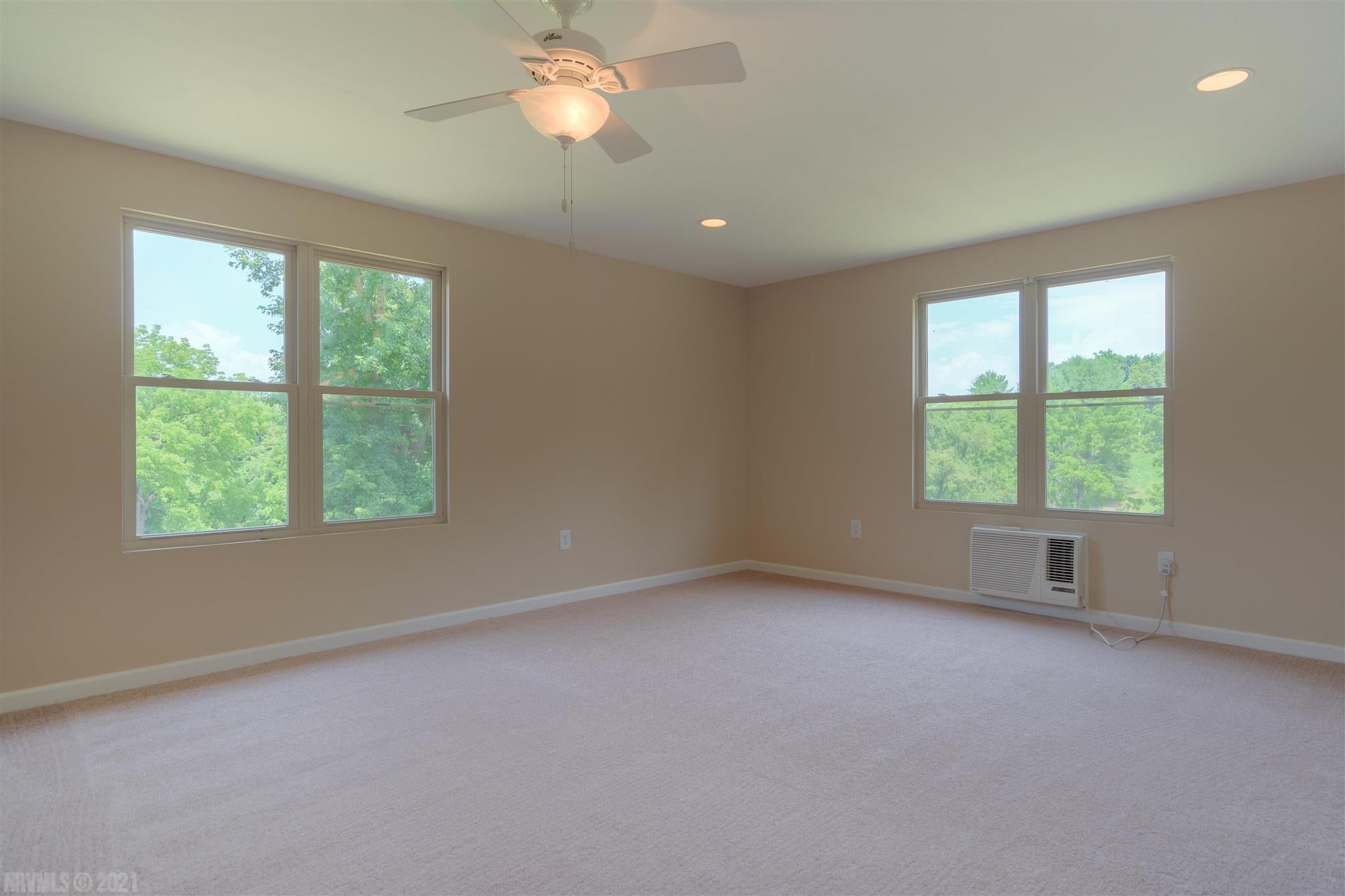 2852 Spring House Road Christiansburg, VA 24073 - Photo 16 of 30 Gallery Image 16