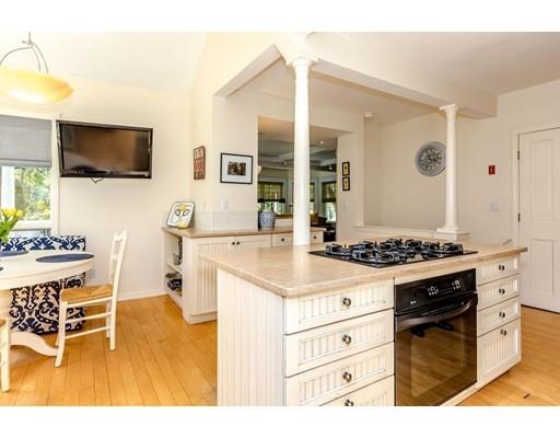 90 Conant Road Lincoln, MA 01773 - Photo 8 of 28