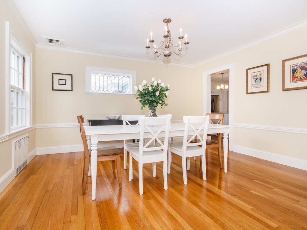 819 West Roxbury Parkway Brookline, MA 02467 - Photo 11 of 28 Gallery Image 11
