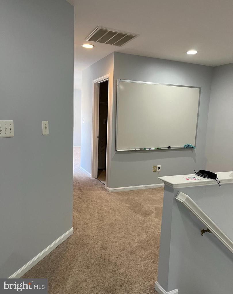 9163 Stone Garden Lorton, VA 22079 - Photo 16 of 25 a view of cabinets