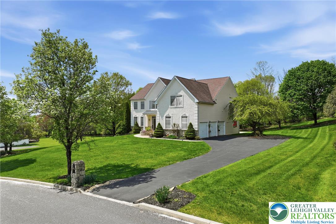 1422 Morningside Road Orefield, PA 18069 - Photo 2 of 37