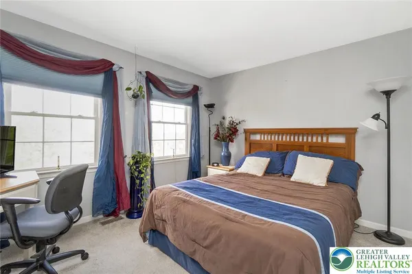 $799,900 | 1422 Morningside Road, Orefield, PA 18069